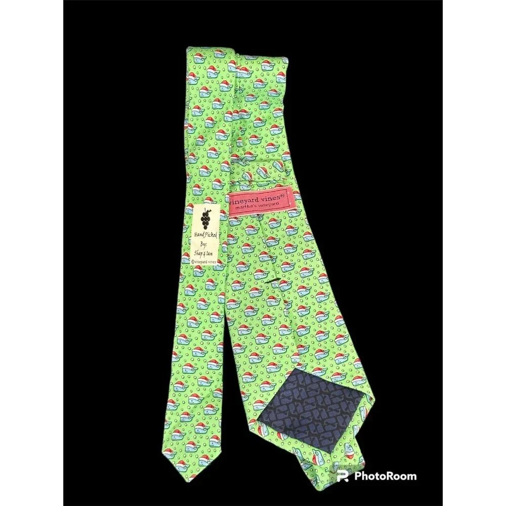 Vineyard Vines Holiday Teen Boys Neck Tie Mint Green Whale Santa Hat Christmas S